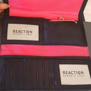 Kenneth Cole wallet